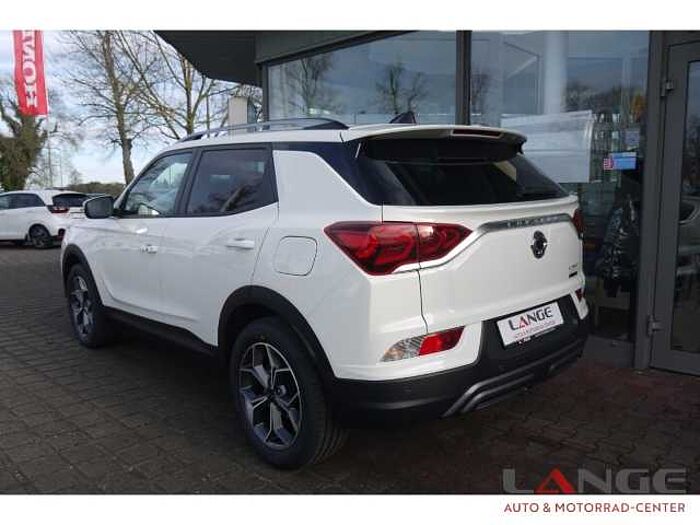 SsangYong Korando Bliss 1.5 AT Navi SHZ Temp Tel. -Vorb. PDC Regensensor Alu Klima BT eFH N