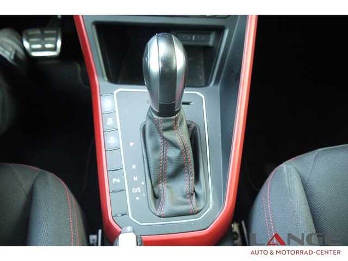 Volkswagen Polo VI 2.0 TSI GTi Soundsystem Fahrerprofil DAB Ambientebeleuchtung
