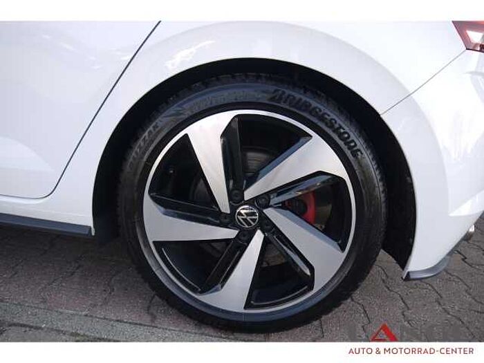 Volkswagen Polo VI 2.0 TSI GTi Soundsystem Fahrerprofil DAB Ambientebeleuchtung