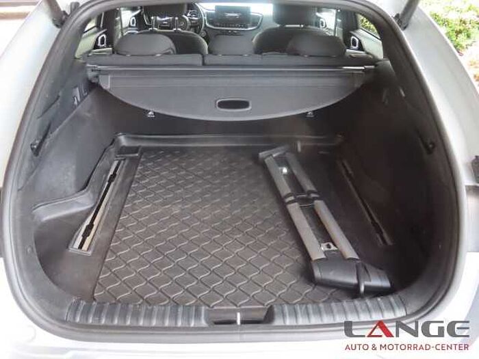 Kia ProCee'd 1.6 CRDi DCT GT-Line Navi JBL LED Apple CarPlay LenkradHZG ProCeed