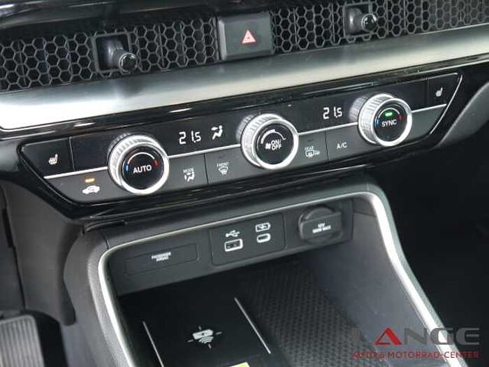Honda CR-V e HEV Hybrid 2.0 AT AWD Elegance El. Panodach Navi Digitales Cockpit LED AC