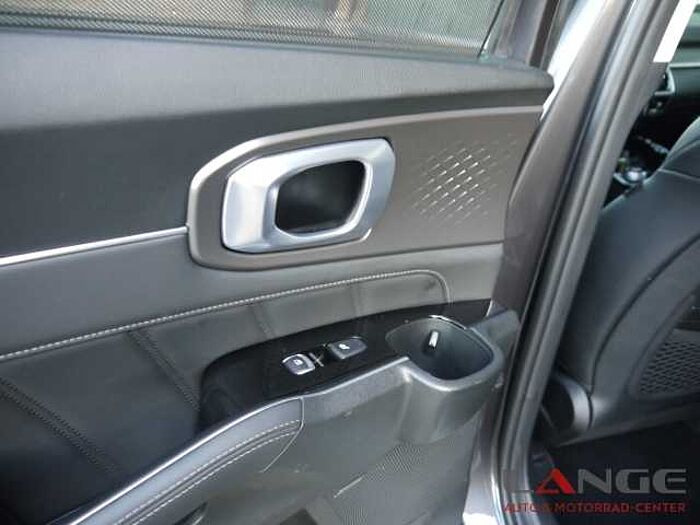 Kia Sorento 2.2D 2WD DCT8 Spirit ASS+ Automatik Navi Soundsystem Bose