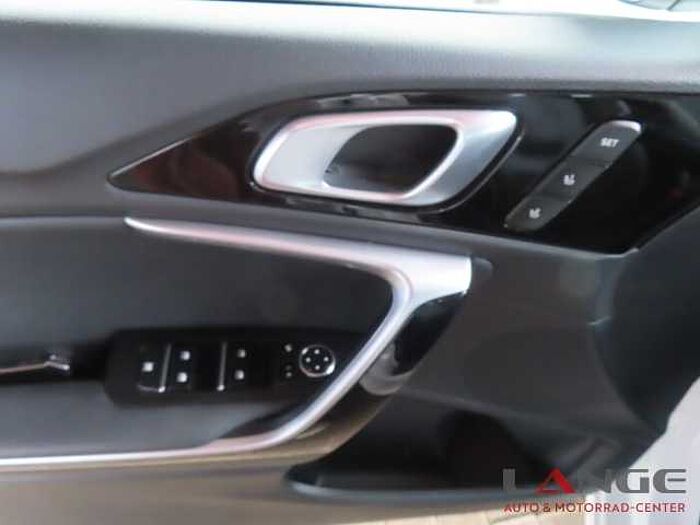 Kia Cee'd_sw 1.6 PHEV Platinum Edition Navi Leder Digitales Cockpit Soundsystem Ceed_sw