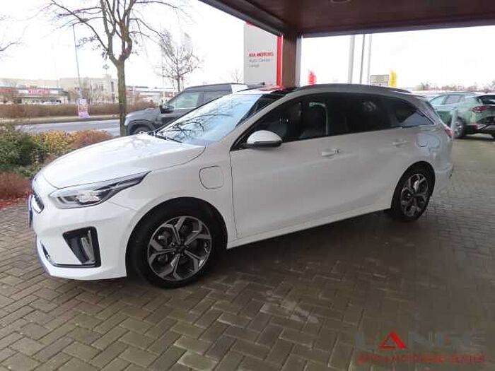 Kia Cee'd_sw 1.6 PHEV Platinum Edition Navi Leder Digitales Cockpit Soundsystem Ceed_sw