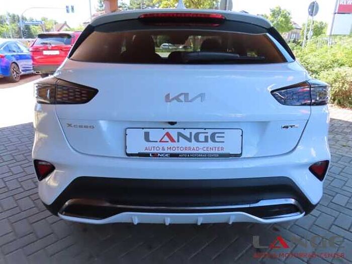 Kia XCee'd 1.5T DCT7 GT LINE Navi Soundsystem Apple CarPlay Rückfahrkam. XCeed