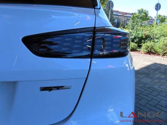 Kia XCee'd 1.5T DCT7 GT LINE Navi Soundsystem Apple CarPlay Rückfahrkam. XCeed