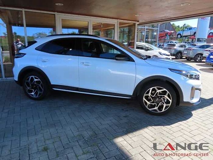 Kia XCee'd 1.5T DCT7 GT LINE Navi Soundsystem Apple CarPlay Rückfahrkam. XCeed
