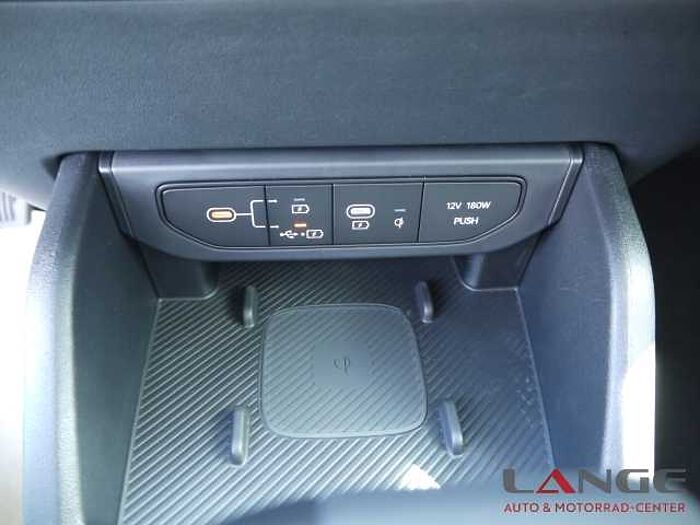 Kia K4 1.6T DCT Spirit DriveWise 360 Kamera HarmanKardon LenkradHZG