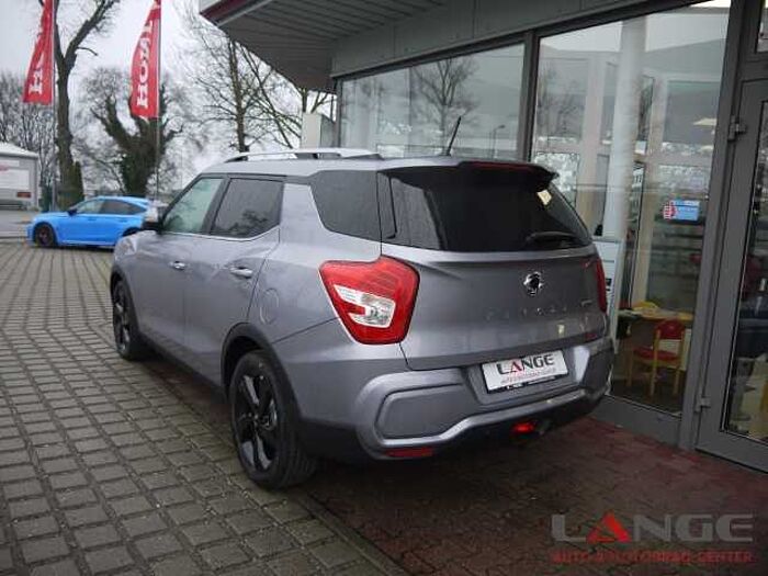SsangYong Tivoli Grand Black Line 4x2 Automatik Navi Klimaautom SHZ Tel. -Vorb. PDC Regense