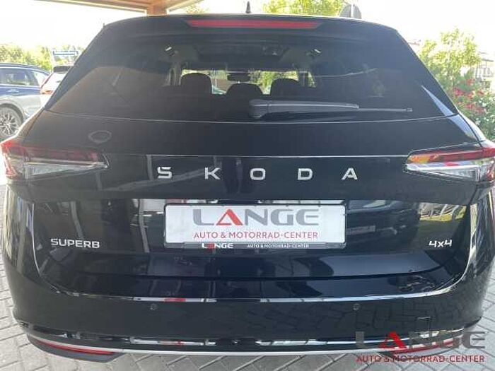 SKODA Superb Combi 2.0 TDI 142 kW 4x4 L&K AHK StandKli Vollausst.StandKlima Navi SD SH