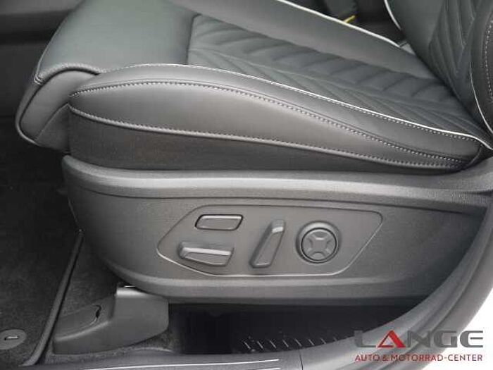Kia Sorento 2.2 4WD Platinum 360 Kamera HUD Klimasitze Bose ACC