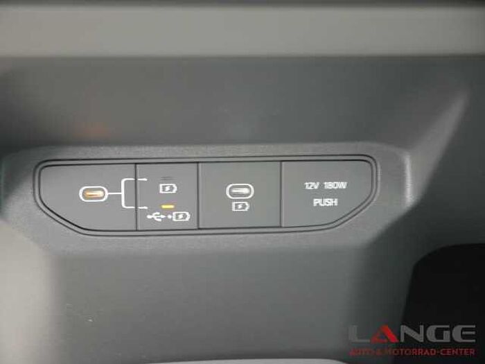 Kia EV3 Air 58,3 kWh LenkradHZG Apple CarPlay Rückfahrkam. LED