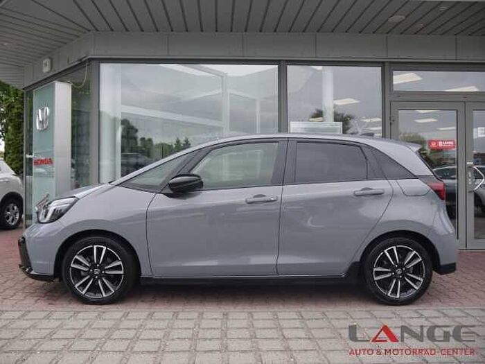 Honda Jazz 1.5 i-MMD Hybrid Advance Sport SHZ Temp Tel. -Vorb. PDC Regensensor Alu BT L