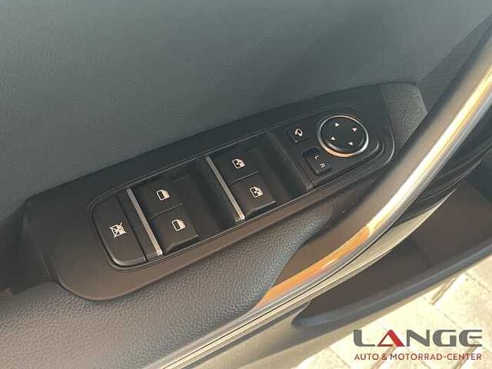 Kia Cee'd_sw Sportswagon Spirit 1.4T DCT7 Navi Soundsystem JBL LED ACC Apple CarPlay Ceed_sw