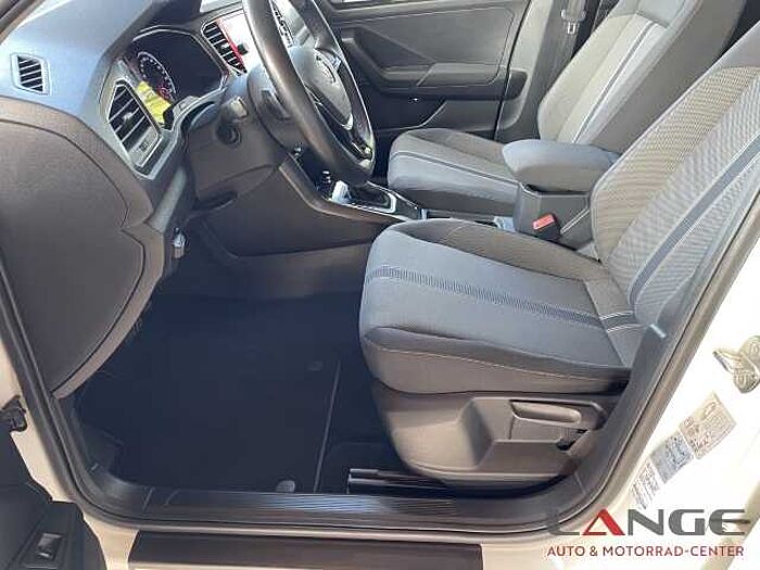 Volkswagen T-Roc Basis 1.5 DSG Style DAB Spurhalteass. Notbremsass. Tel.-Vorb. Berganfahras